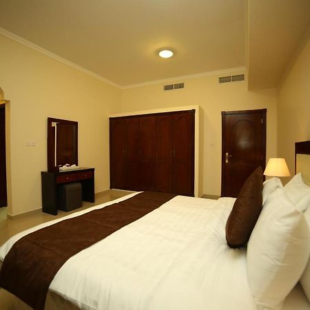 President Suites Apartments Manama Exterior foto