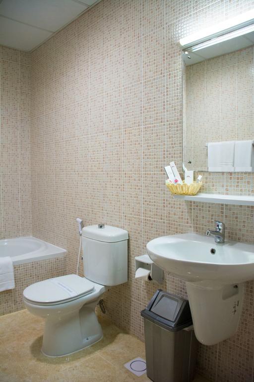 President Suites Apartments Manama Exterior foto