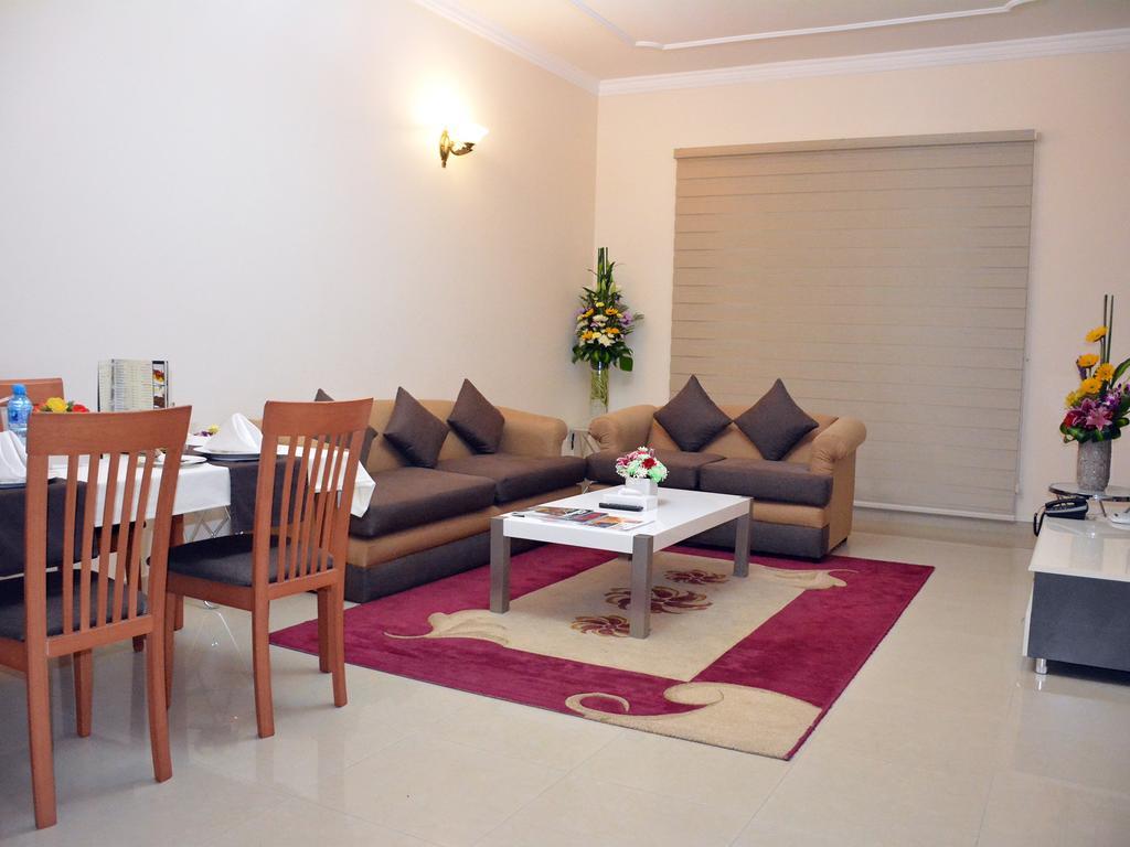 President Suites Apartments Manama Exterior foto