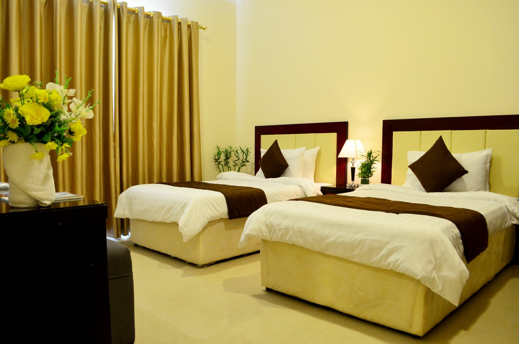 President Suites Apartments Manama Exterior foto