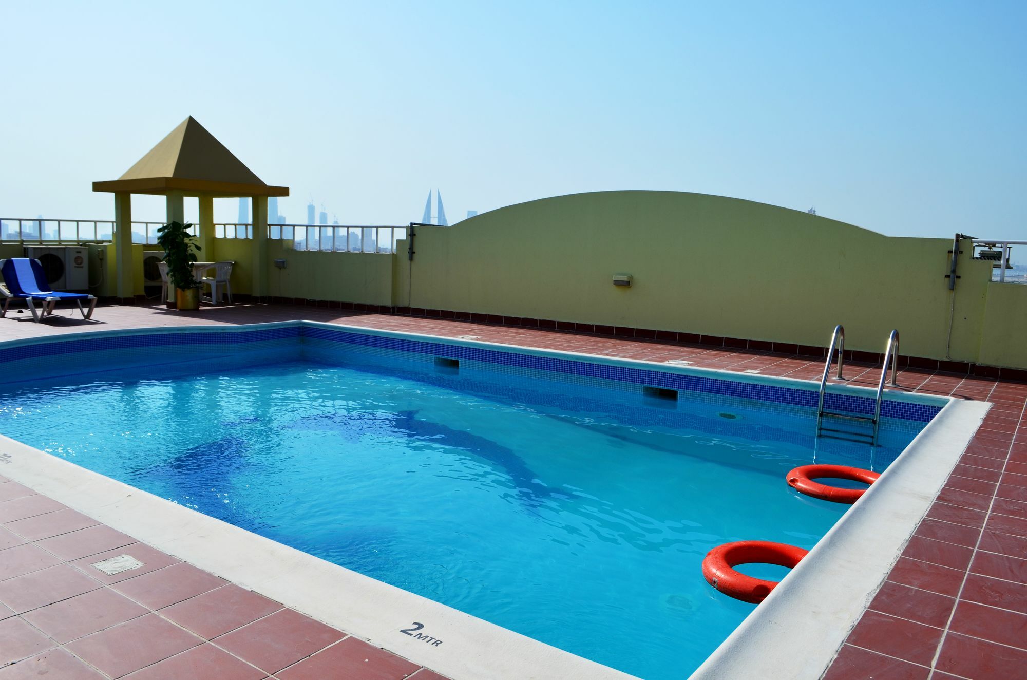 President Suites Apartments Manama Exterior foto